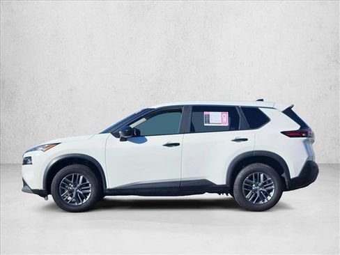 Used 2023 Nissan Rogue S AWD/4WD image 8