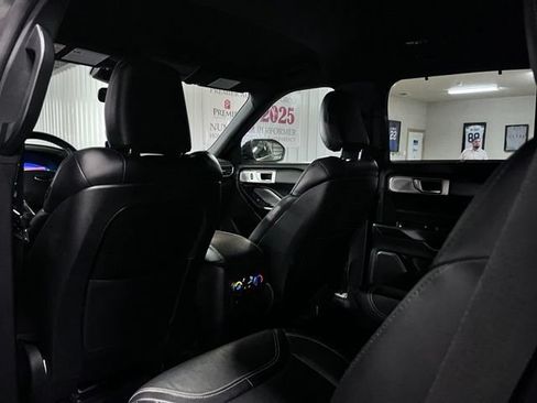 Used 2020 Ford Explorer ST w/ Premium Technology Package AWD/4WD image 14