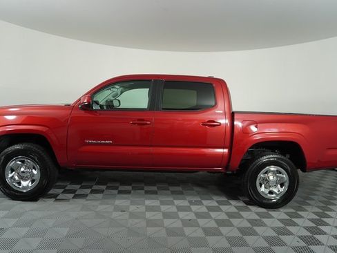 Used 2023 Toyota Tacoma SR5 image 4