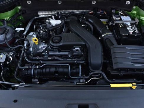 New 2026 Volkswagen Taos SE AWD/4WD image 26