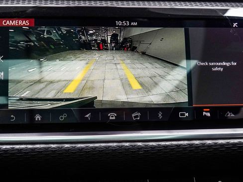 Used 2020 Land Rover Range Rover Velar R-Dynamic S AWD/4WD image 29