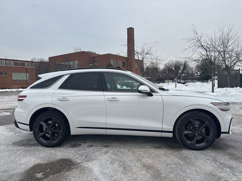New 2026 Genesis GV70 2.5T Sport Prestige image 10