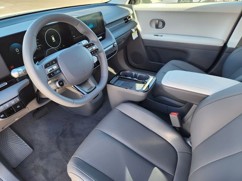 New 2026 Hyundai Ioniq 5 SEL image 8