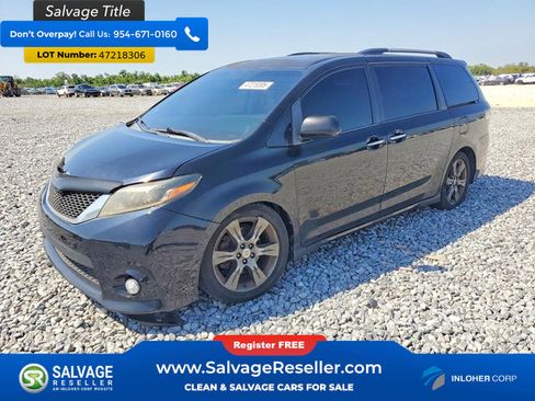 Used 2015 Toyota Sienna SE w/ SE Preferred Package FWD image 1
