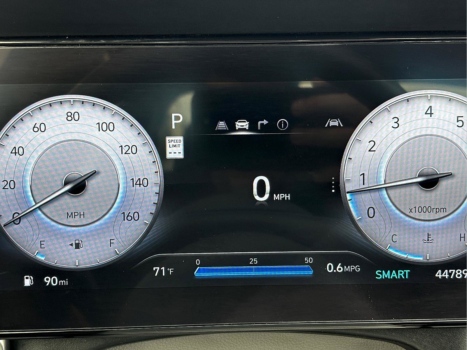 Used 2025 Hyundai Elantra SEL FWD image 16