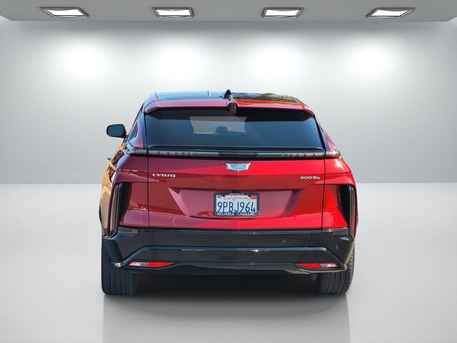 Certified 2024 Cadillac Lyriq Sport AWD/4WD image 5