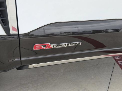Used 2025 Ford F250 King Ranch AWD/4WD image 41