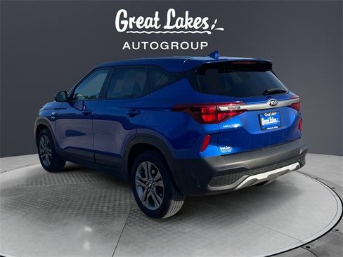 Used 2021 Kia Seltos LX image 3