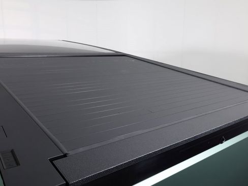 Used 2025 Tesla Cybertruck AWD Crew Cab image 6