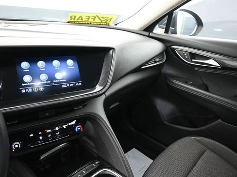 Used 2023 Buick Envision Preferred image 21