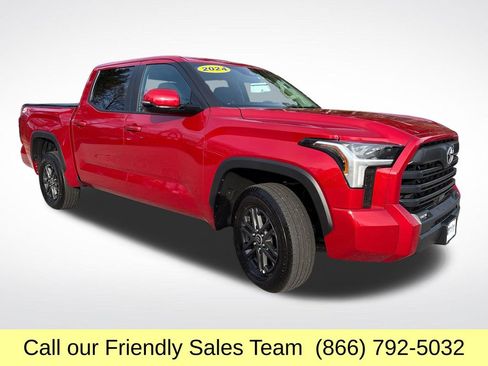Used 2024 Toyota Tundra SR5 w/ SR5 Convenience Package image 14
