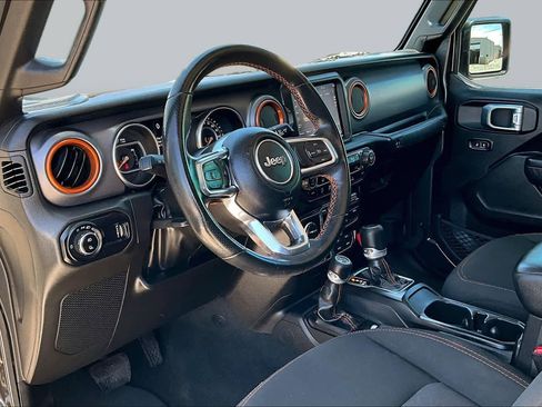 Used 2023 Jeep Gladiator Mojave w/ Trailer Tow Package AWD/4WD image 16