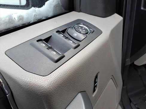 Used 2016 Ford F150 XLT w/ Equipment Group 301A Mid image 15