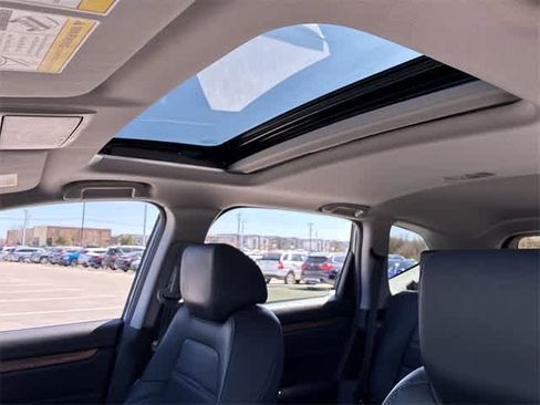 Used 2022 Honda CR-V Touring image 19