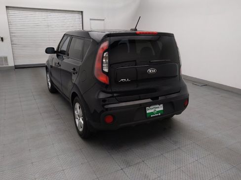 Used 2017 Kia Soul FWD image 5