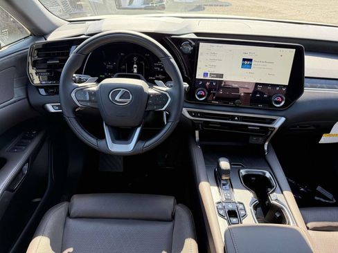 New 2026 Lexus RX 450h AWD image 8