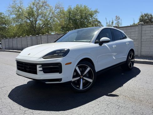Certified 2026 Porsche Cayenne Coupe image 1