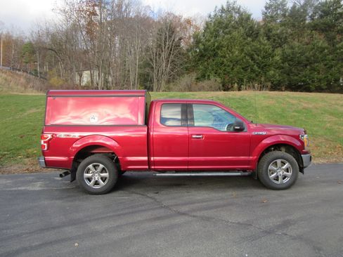 Used 2018 Ford F150 XLT w/ Equipment Group 301A Mid image 2