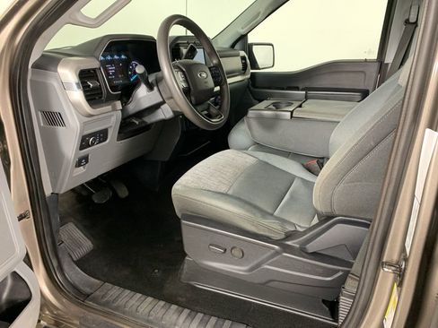 Used 2022 Ford F150 XLT w/ Trailer Tow Package image 27