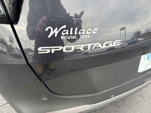 New 2026 Kia Sportage LX FWD image 7