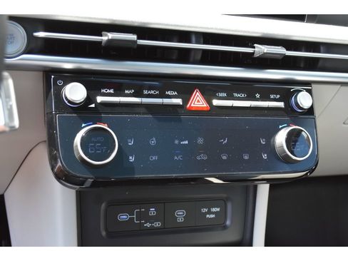 New 2025 Hyundai Tucson Limited image 26