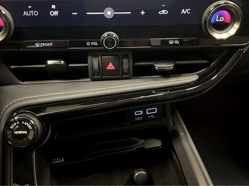 Used 2024 Lexus NX 350 AWD image 17