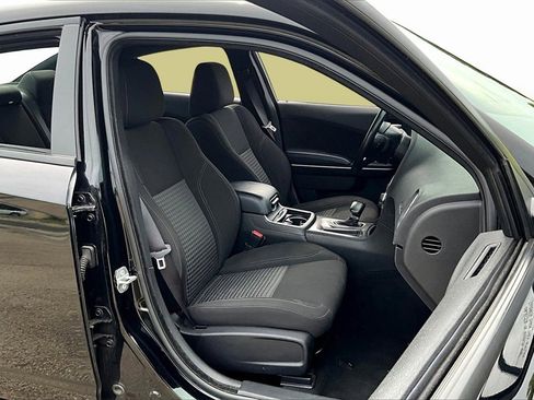 Used 2023 Dodge Charger SXT image 7