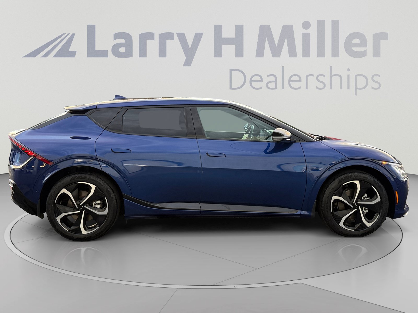 Used 2024 Kia EV6 GT-Line w/ GT-Line White Seat Package AWD/4WD image 6