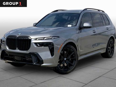 Used 2026 BMW X7 xDrive40i w/ M Sport Package AWD/4WD image 1