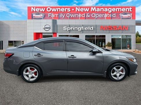 Certified 2024 Nissan Sentra SV w/ SV Premium Package image 4