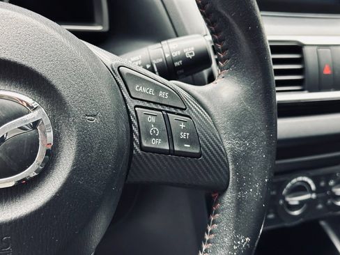 Used 2015 MAZDA MAZDA3 i Touring FWD image 29