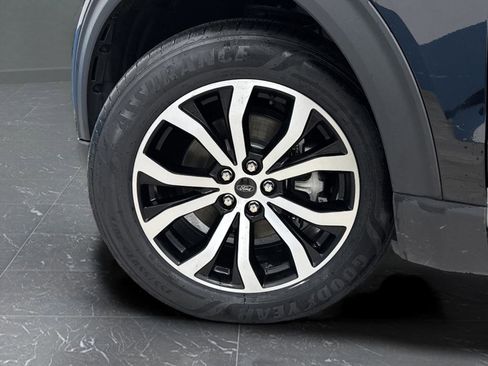 Used 2023 Ford Explorer ST-Line image 37