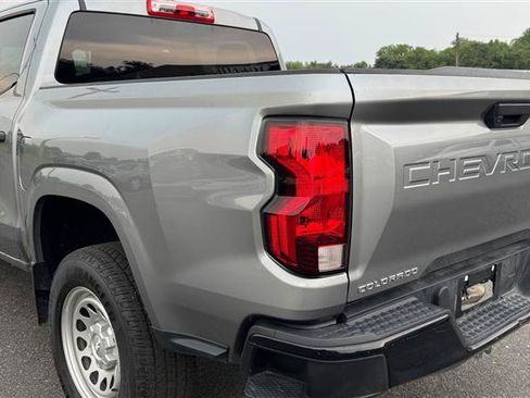 Used 2023 Chevrolet Colorado W/T RWD image 15