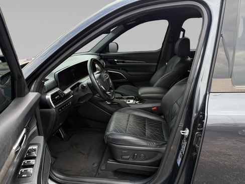 Used 2024 Kia Telluride SX X-Line AWD/4WD image 11