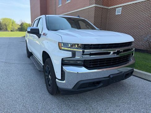 Used 2019 Chevrolet Silverado 1500 LT w/ All-Star Edition AWD/4WD image 13