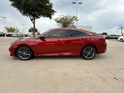 Used 2019 Honda Civic EX image 2