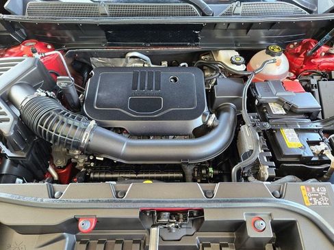 Used 2023 GMC Acadia SLE w/ Driver Convenience Package image 35