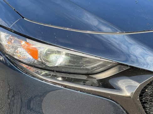 Used 2024 MAZDA MAZDA3 s image 10