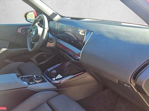 Used 2025 BMW X3 xDrive30i w/ Premium Package image 16