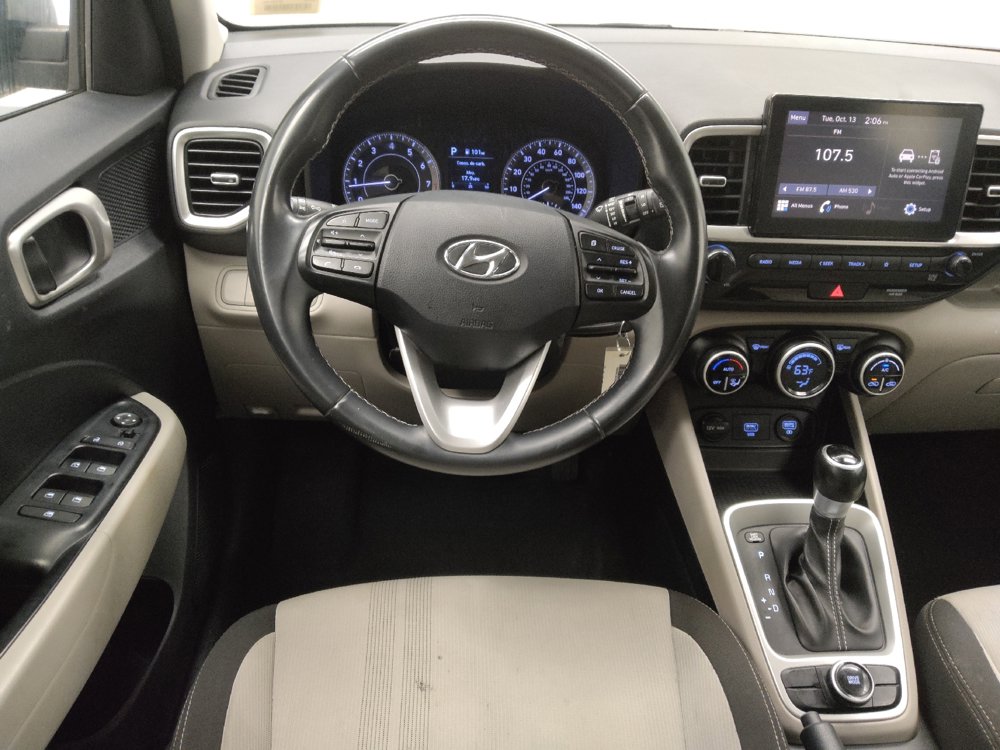 Used 2021 Hyundai Venue SEL FWD image 22