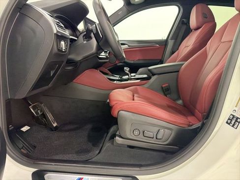 Used 2025 BMW X4 xDrive30i w/ Premium Package AWD/4WD image 14