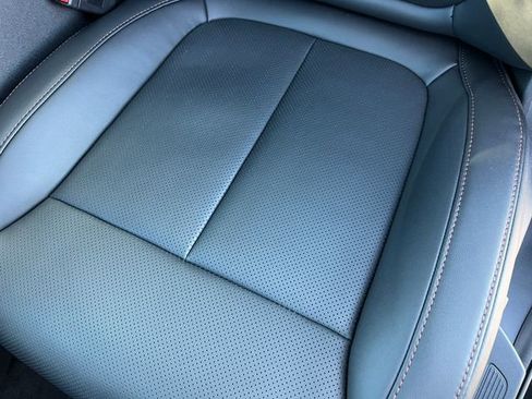 New 2026 Jeep Cherokee Limited image 9