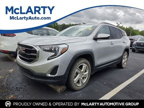 Used 2018 GMC Terrain SLE w/ Driver Convenience Package image 1