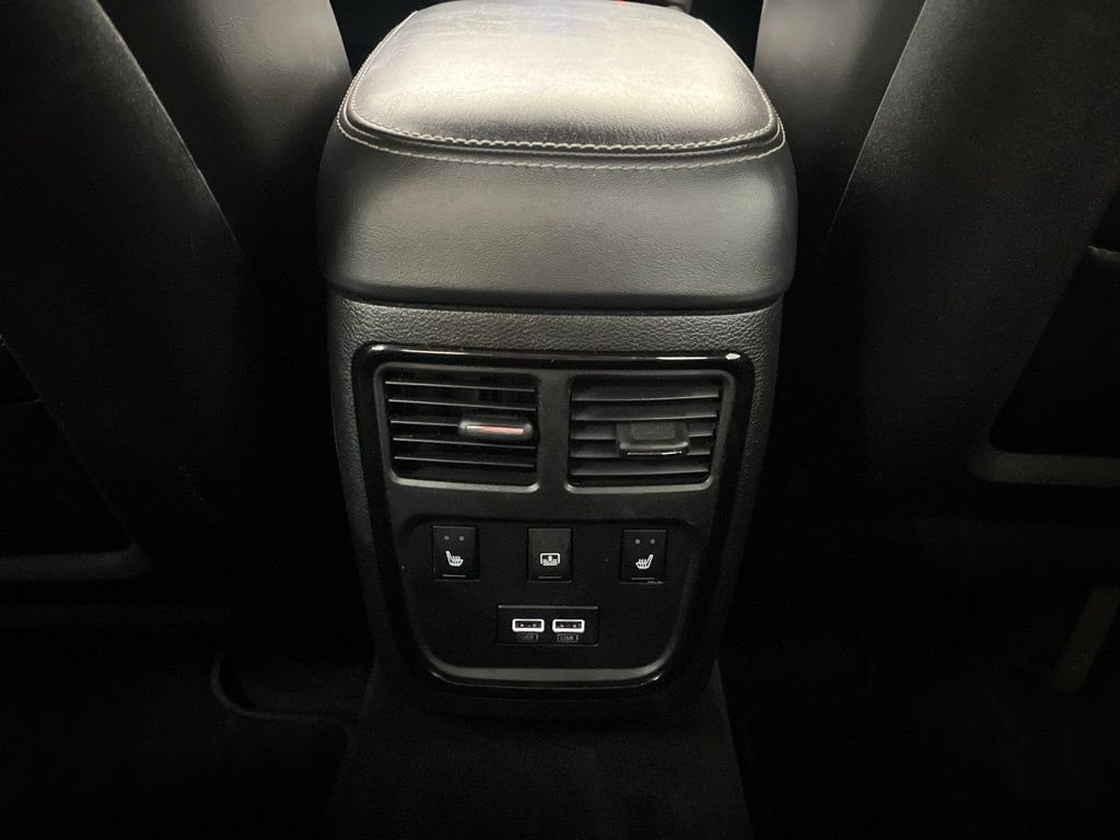 Used 2019 Chrysler 300 S w/ 300S Premium Group 2 RWD image 30