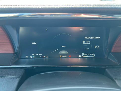 Used 2020 Lincoln Navigator Reserve w/ Luxury Package image 53