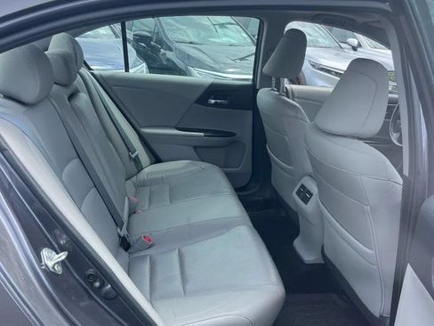 Used 2017 Honda Accord EX-L image 23