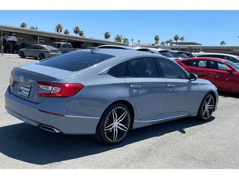 Used 2022 Honda Accord Touring image 5
