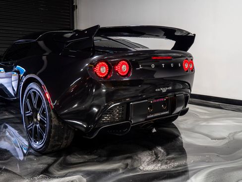 Used 2011 Lotus Exige S 260 image 10