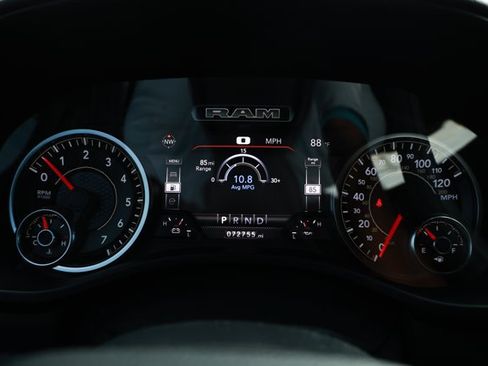 Used 2020 RAM 1500 Big Horn RWD image 12