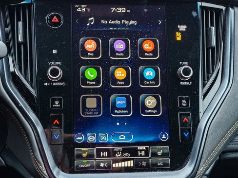 Used 2022 Subaru Outback Wilderness image 13
